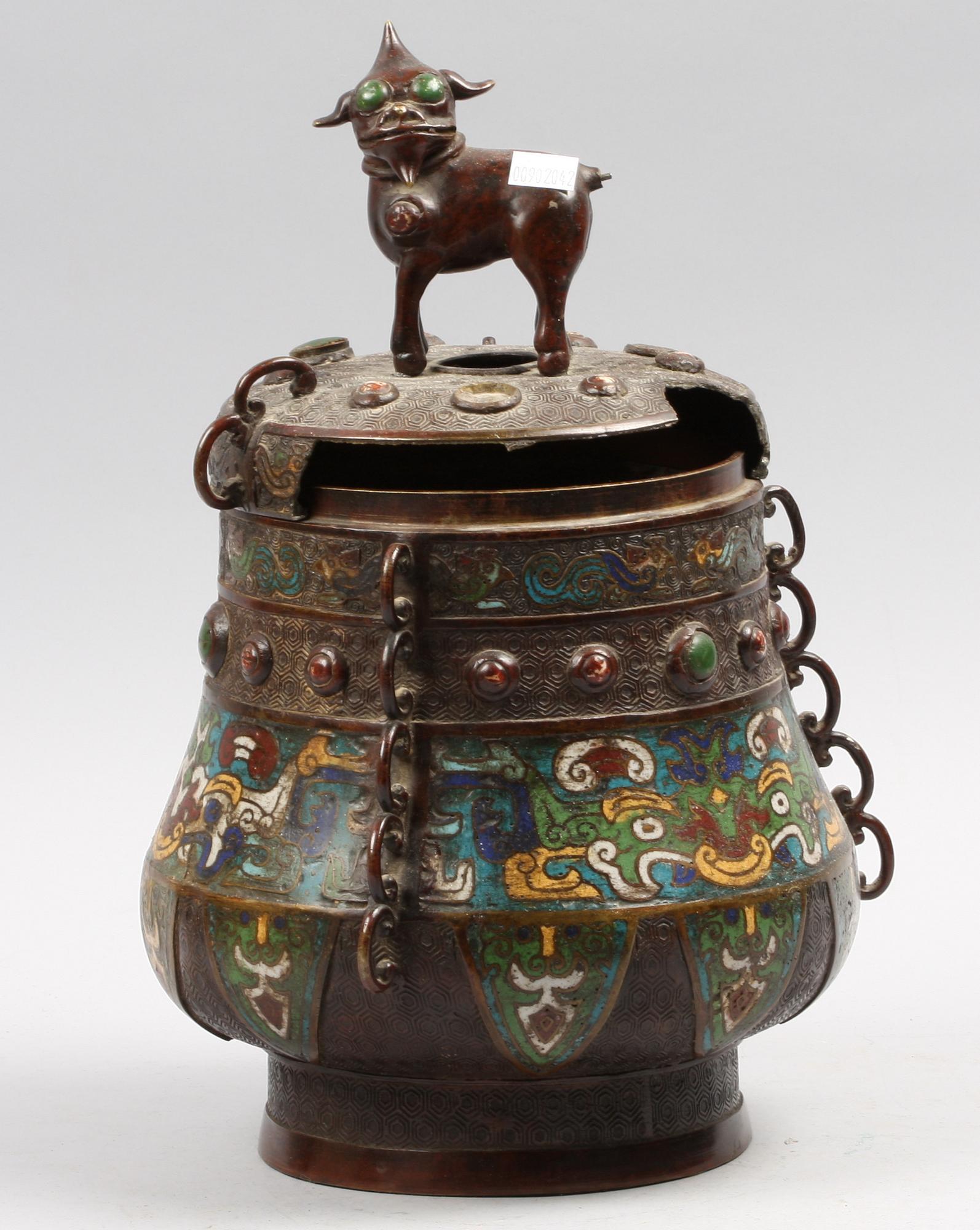 LOCKURNA, metall, emalj, 1900-tal.