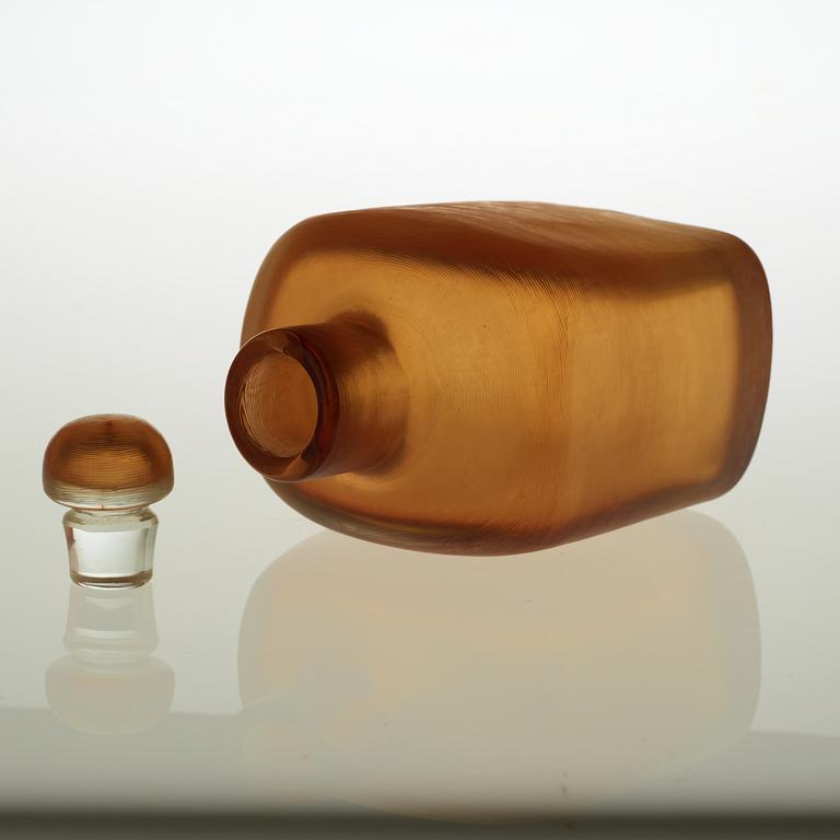 A Paolo Venini glass bottle with stopper, Venini, Murano, Italy 1950´s.