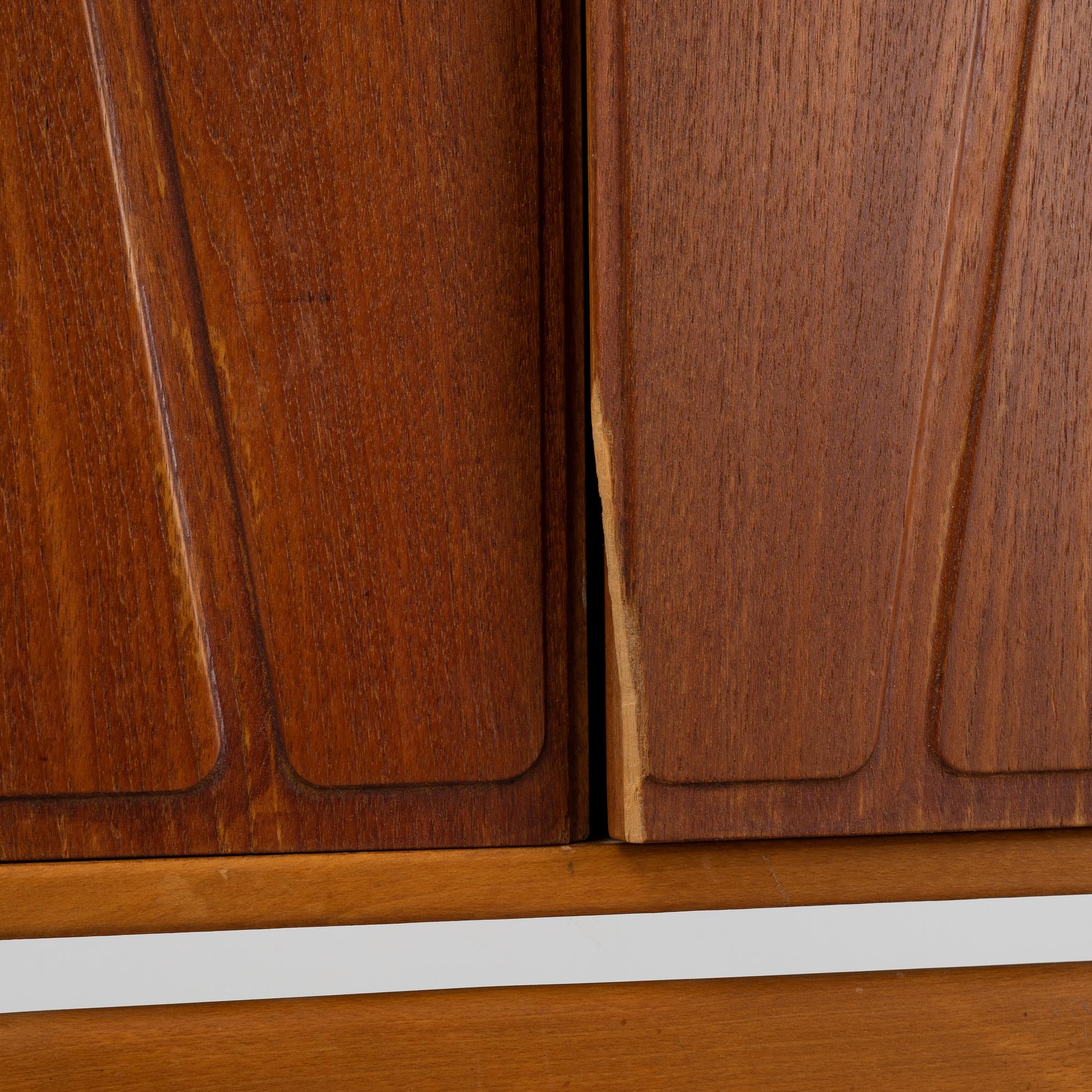 Yngve Ekström, a 'Bangkok' teak cabinet, AB Westbergs Möbler, Tranås, 1950's/60's.