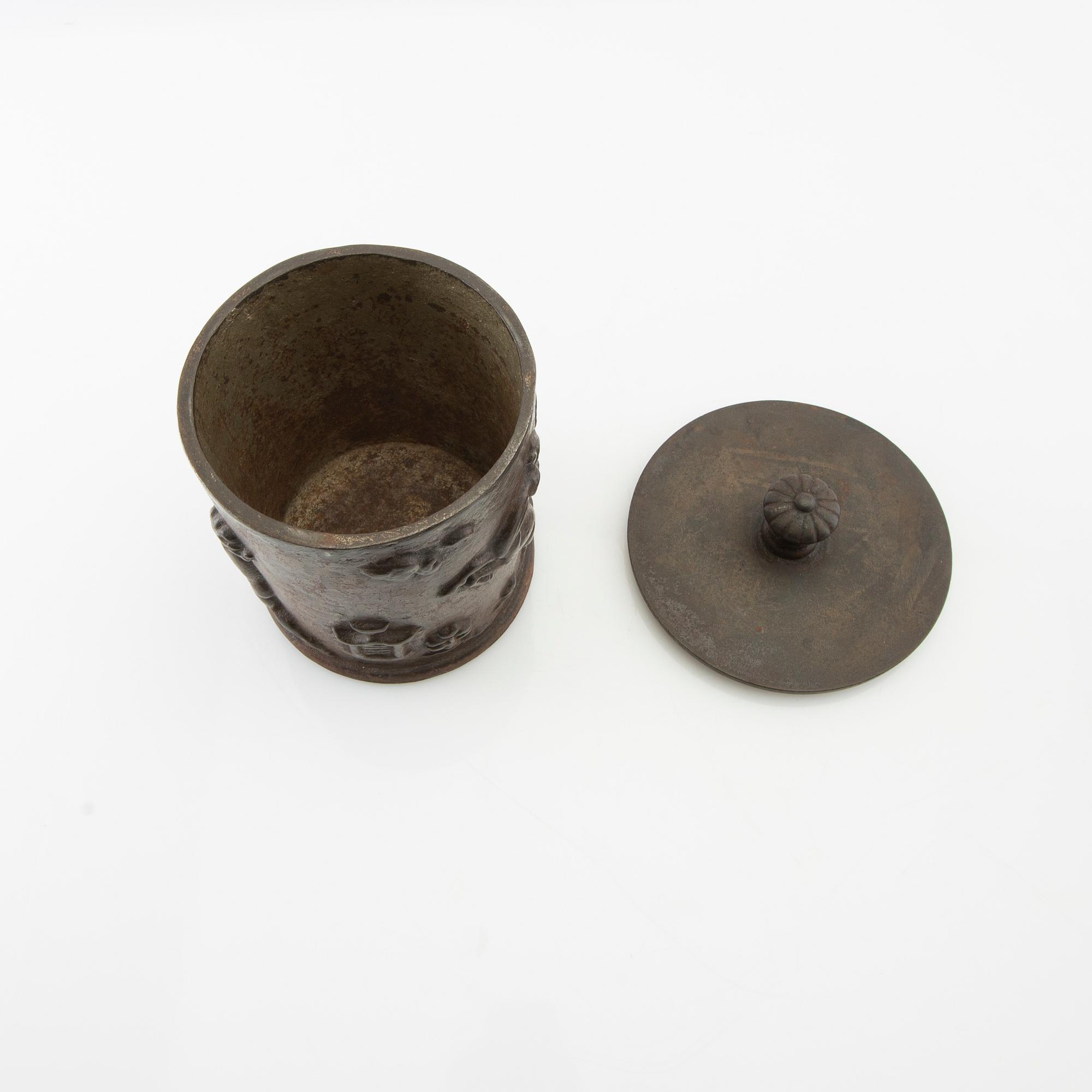 Carl Elmberg, tobacco box, "Tobacco Box No. 1", Näfveqvarn's factory.