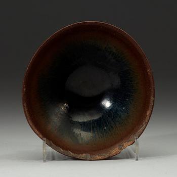 TESKÅL, keramik, temmoku, Jinyao-typ. Songdynastin (960-1279).