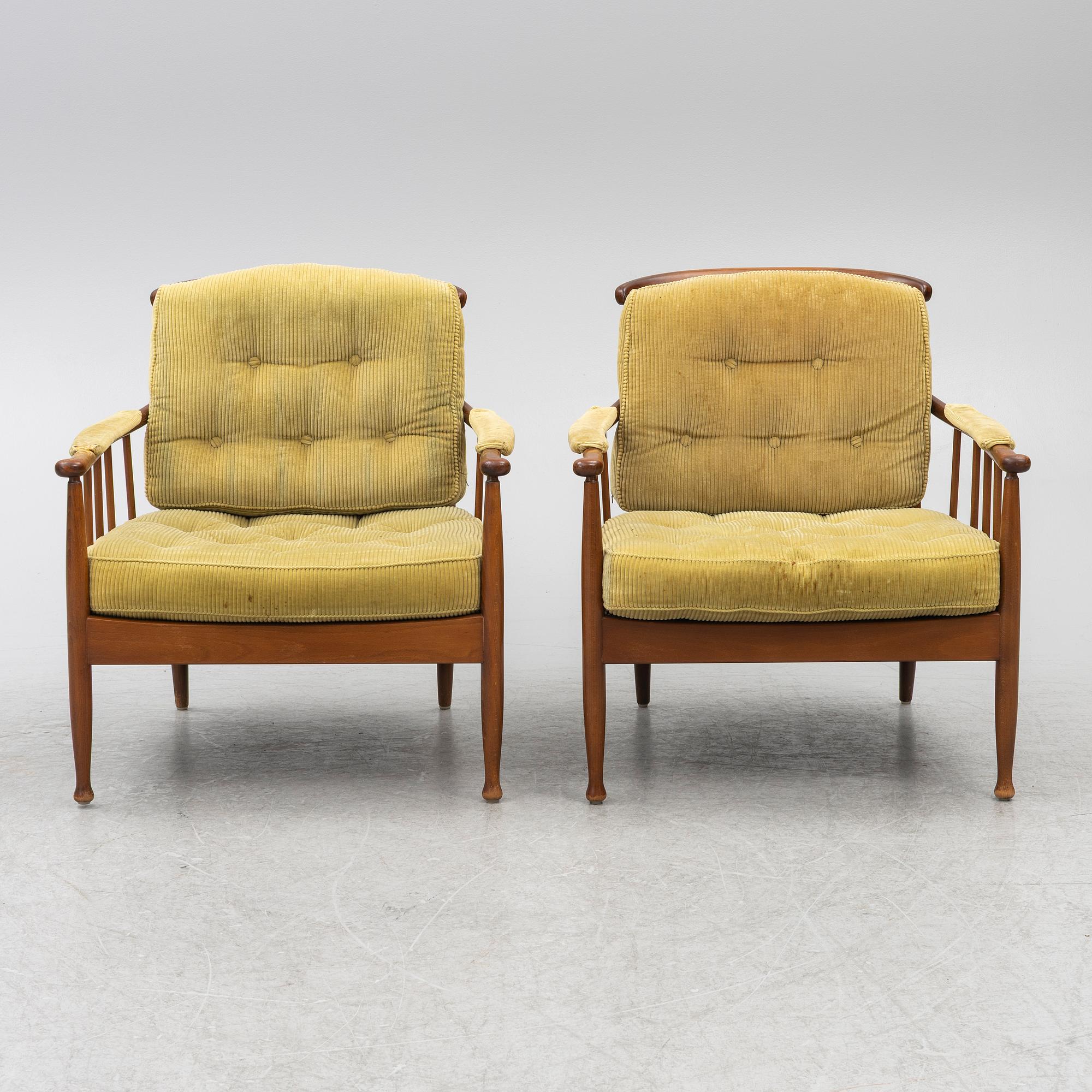 Kerstin Hörlin-Holmquist, A pair of "Skrindan" armchairs, OPE-Möbler, mid-20th century.