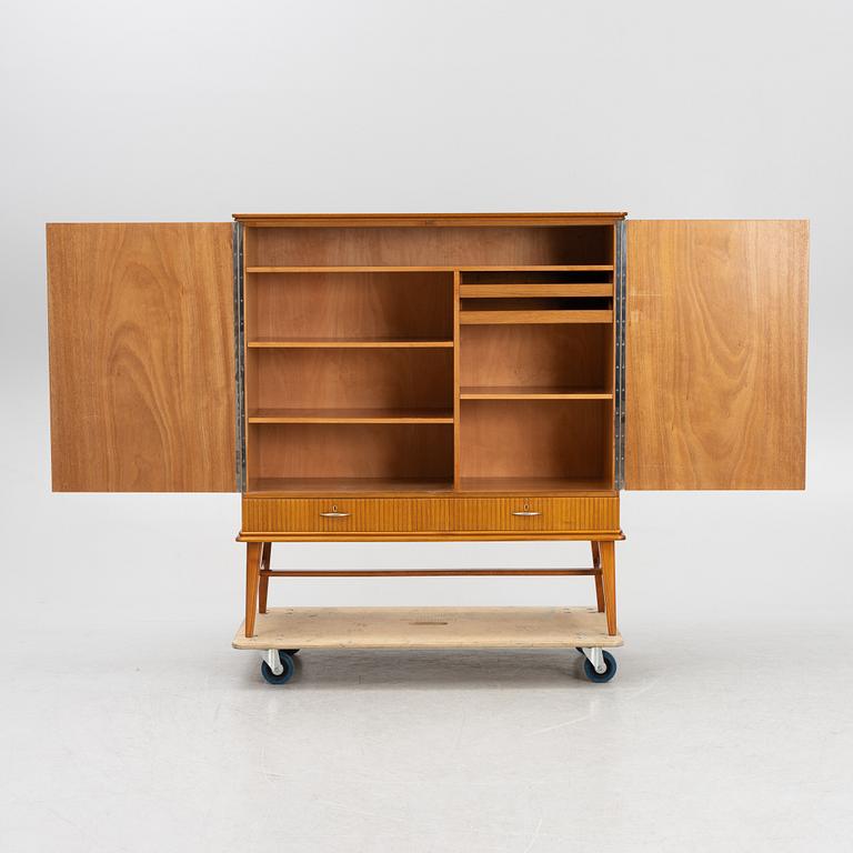 Skåp, Svenska Möbelfabrikerna SMF, Swedish Modern, 1940-tal.