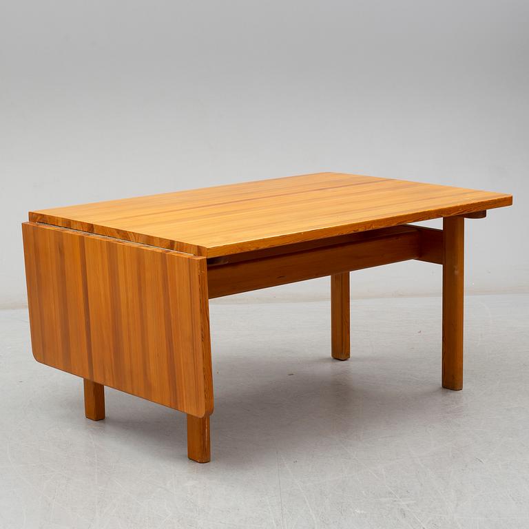 BØRGE MOGENSEN, a pine 'Asserbo' table and eight chairs from Karl Andersson & Söner.