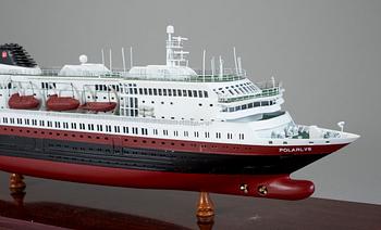 FARTYGSMODELL, hurtigruttsfartyg "Polarlys", 2000-tal.