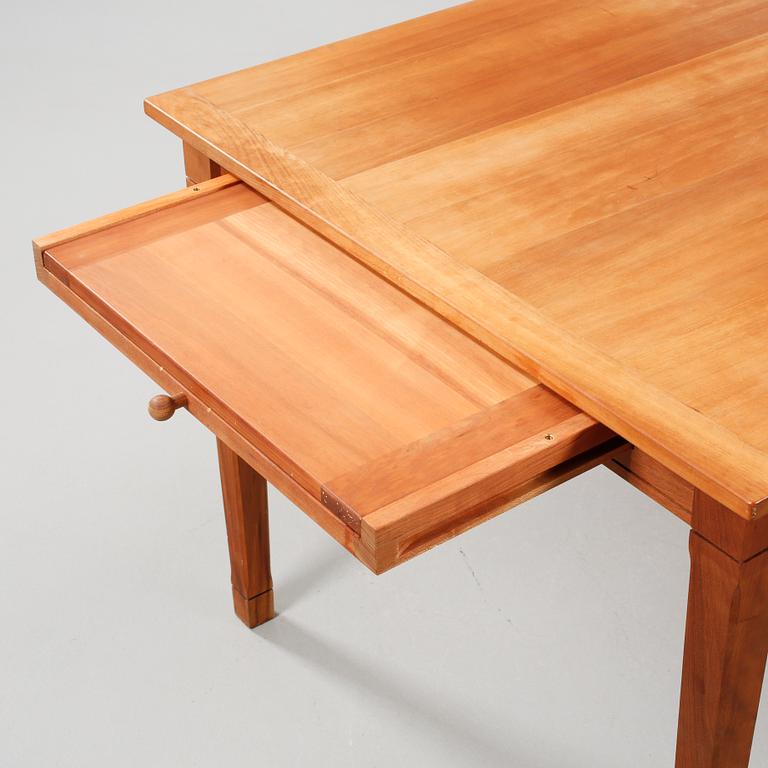 MATBORD, "Gustav", Annika Reutersvärd, Fogia, 1991.