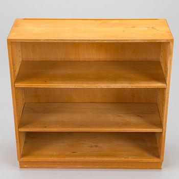 Aino Aalto, kirjahylly, malli 408, O.Y. Huonekalu- ja Rakennustyötehdas A.B, 1940-luku.