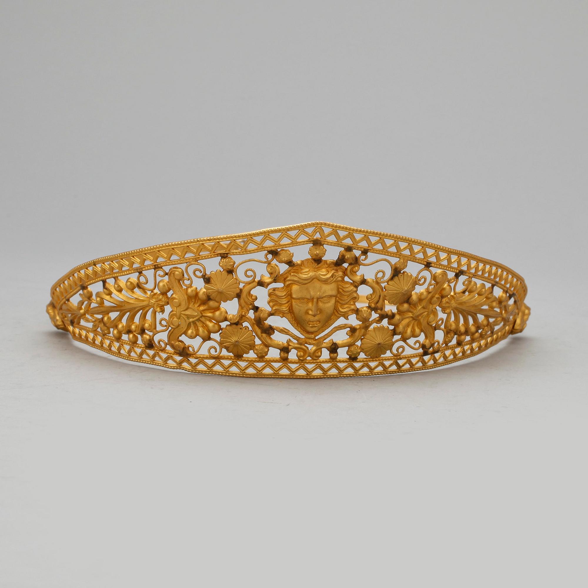 TIARA, bronserad mässing, empirestil, 1900-talets början.