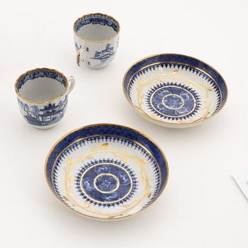 Three cups with saucers, two cups, a pair of dishes and two serving dishes, Qing dynasty, 18th and 19th century.