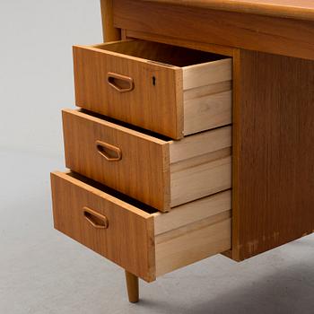 SKRIVBORD, med hurts, 1960-tal.
