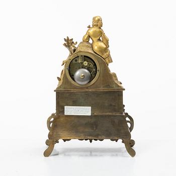 A table pendulum clock, late 19th century.