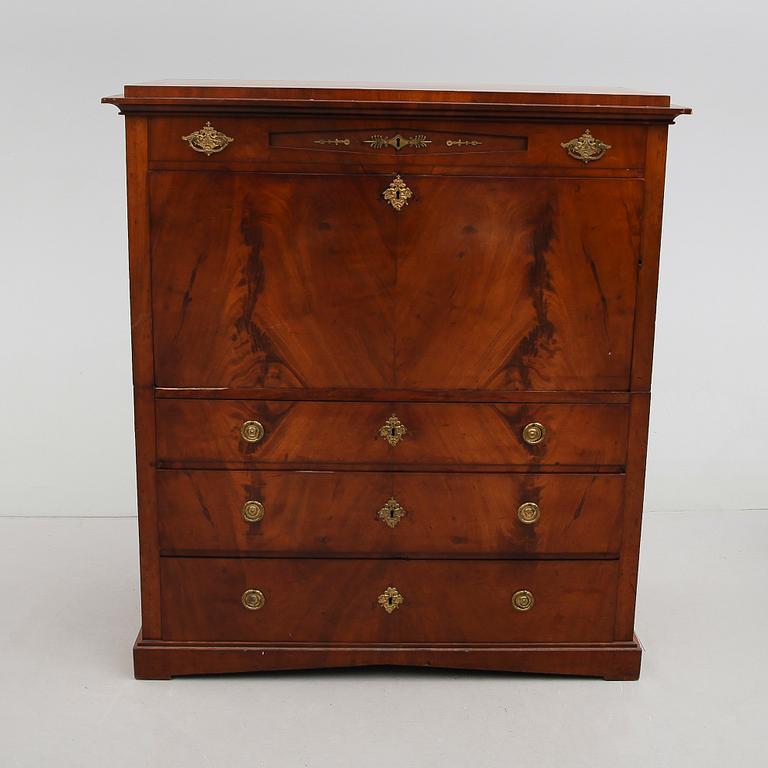 CHIFFONJÉ, empire, 1800-talets första hälft.