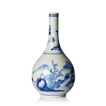 1043. A blue and white vase, Qing dynasty, Kangxi (1662-1722).