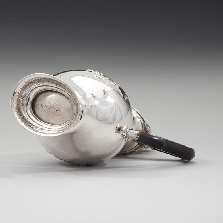 Johan Schvart, kaffekanna, silver, Karlskrona 1780, rokoko.