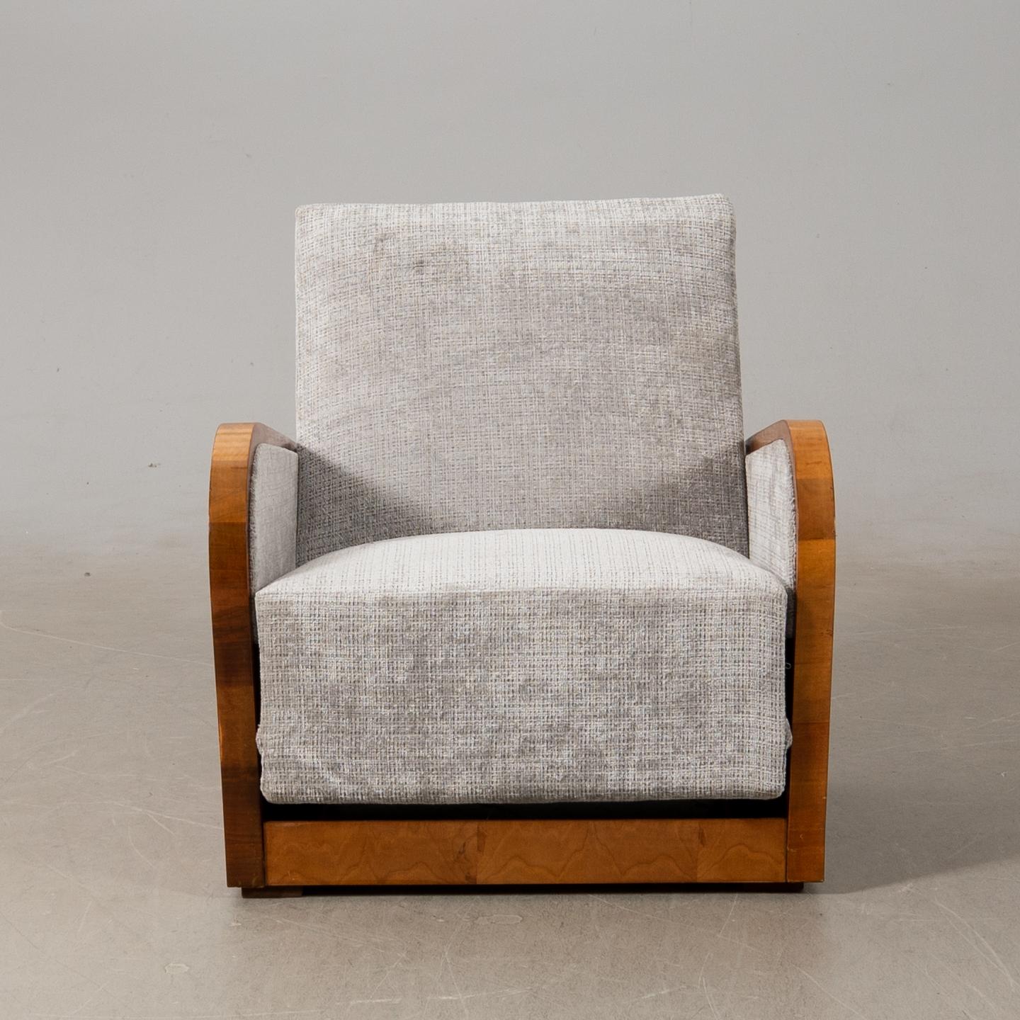Armchair, Art Deco, first half of the 20th century.
