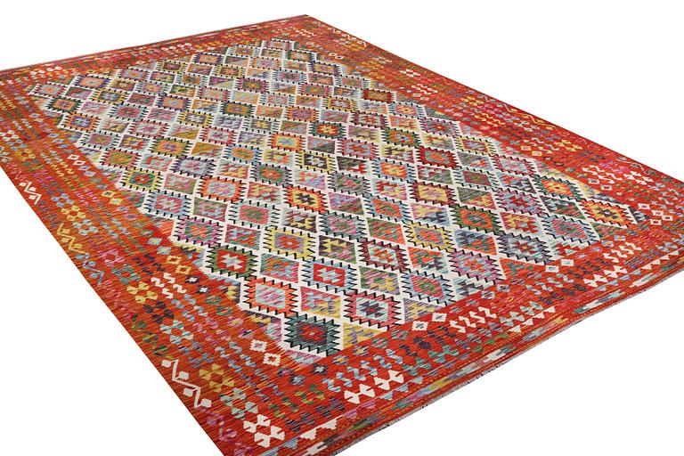 A Kilim carpet, c. 443 x 313 cm.
