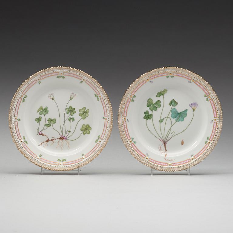 A set of nine Royal Copehagen 'Flora Danica' plates, Denmark, 20th Century.