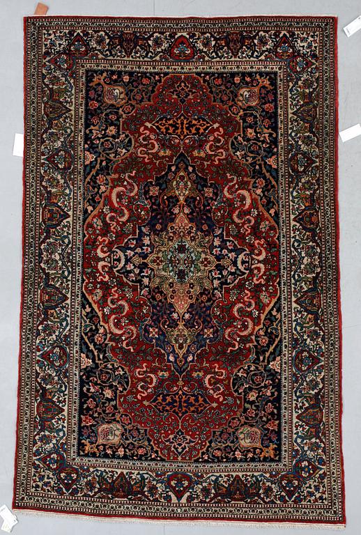 MATTA, trol. Isfahan, semiantik, ca 135x210.