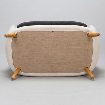 Finn Juhl, soffa, "Poeten", Onecollection House of Finn Juhl, 2000-tal.