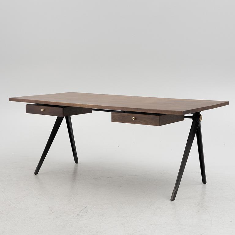 Skrivbord, "Compass Desk", Dunke Design.