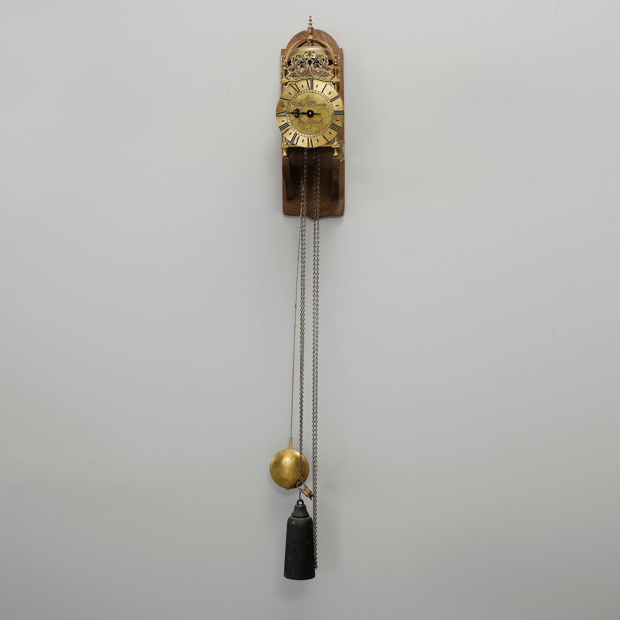 VÄGGSUR, med ett lod samt pendel, nyrenässans/barockstil, 1800-talets slut.