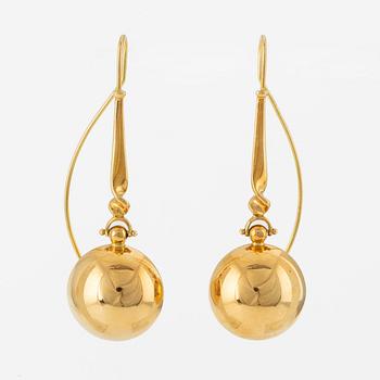 Earrings, a pair, Italy, 18K gold.