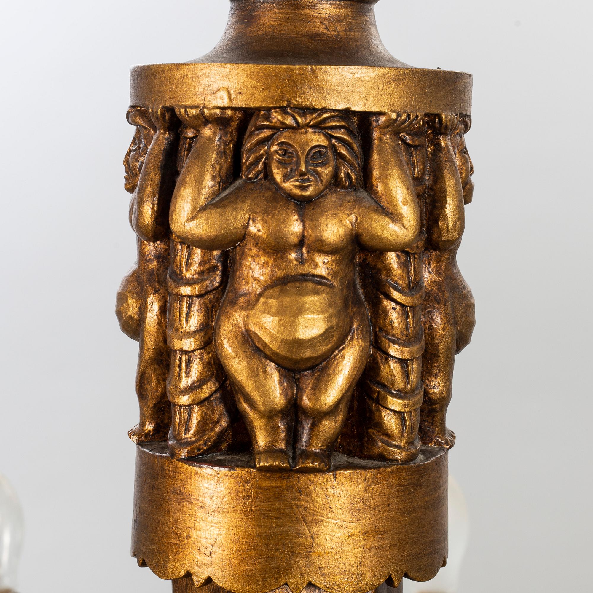 TAKLAMPA, 1900-talets mitt.