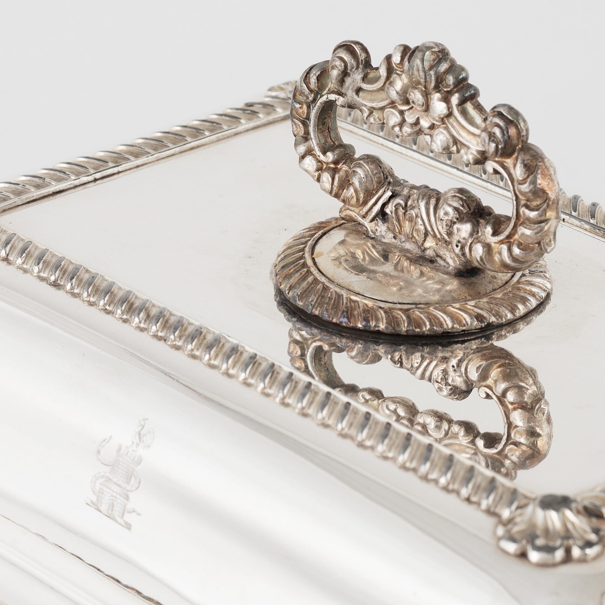 Karotter, ett par, pläter, England, omkring 1900.