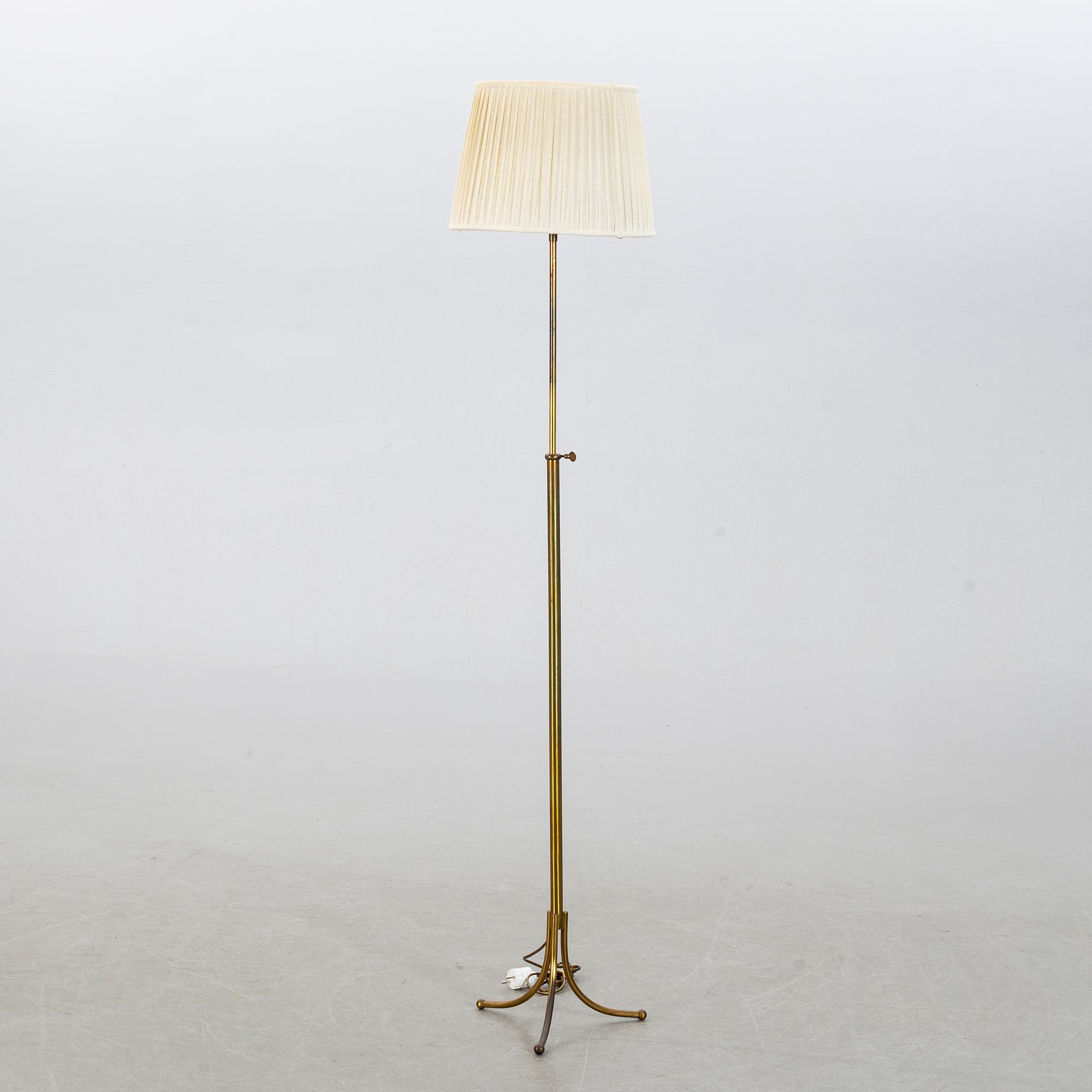 JOSEF FRANK, floor lamp, nr G2326, Firma Svenskt Tenn.