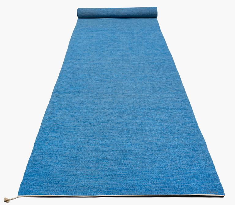 A runner, flat weave, ca  907,5 x 120,5 cm, signed GHV Gammelstad handväveri.