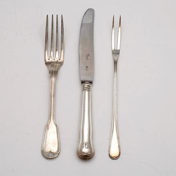 MATBESTICK, 27 delar, nysilver, Christofle, Paris tidigt 1900-tal.