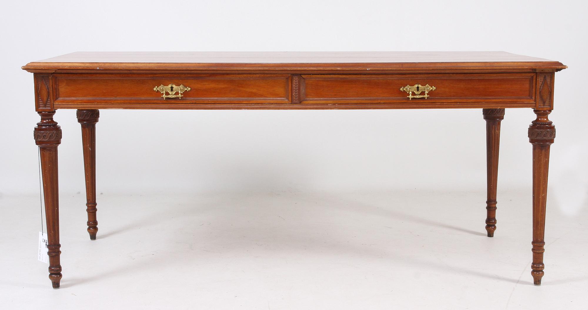 SKRIVBORD, nyrenässans, 1800-talets andra hälft.
