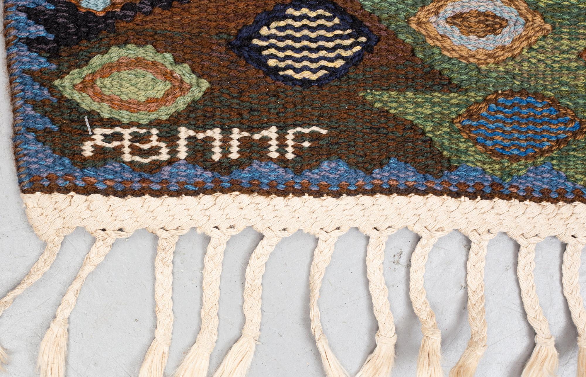 Barbro Nilsson, matto, "Tånga brun och grön", flat weave, ca 223 x 153-155 cm, signed AB MMF BN.