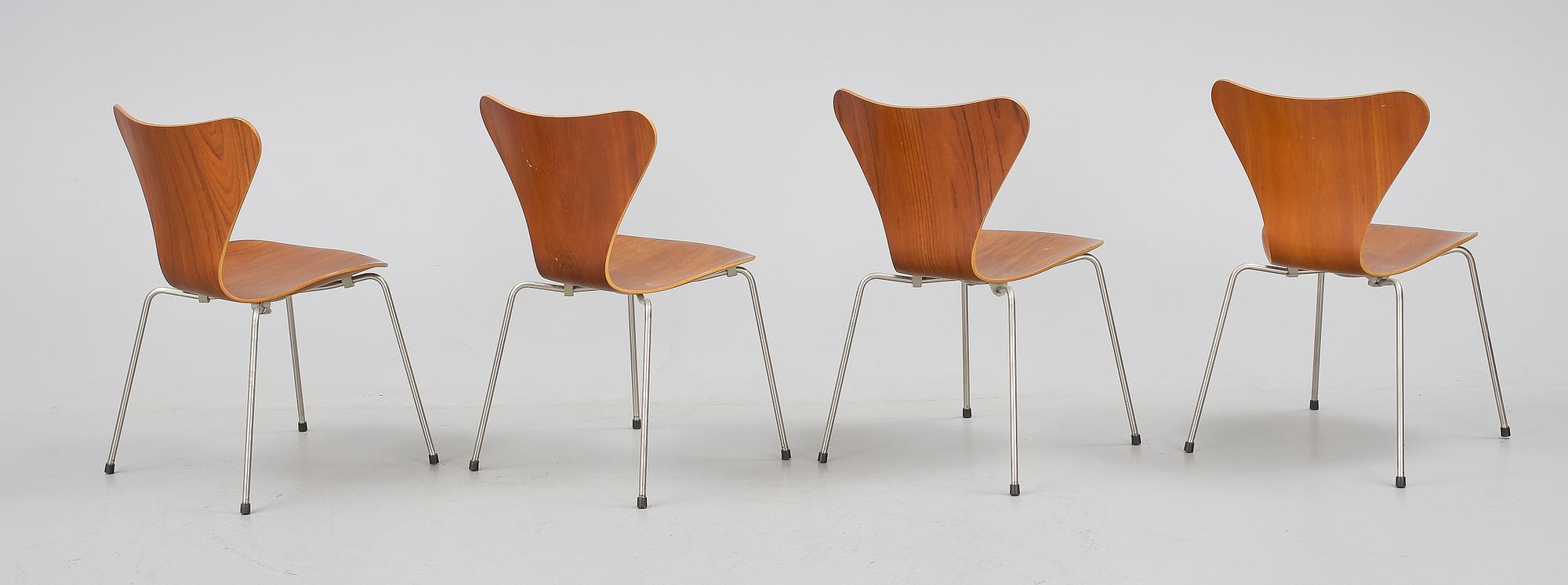 STOLAR, 4 st, "Sjuan", Arne Jacobsen för Fritz Hansen, Danmark.