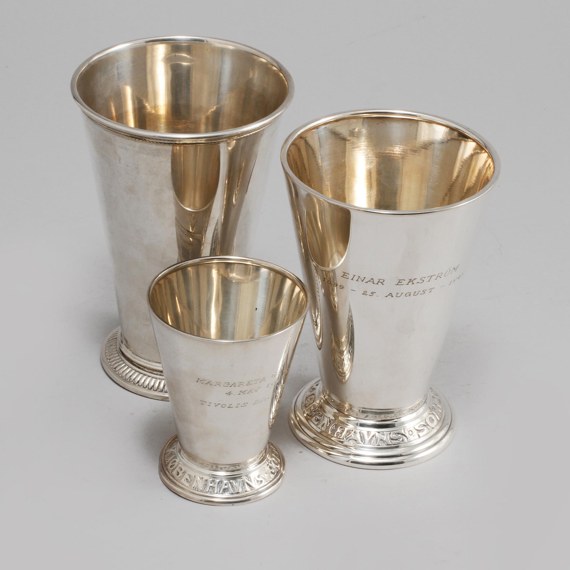 BÄGARE, 3 st, silver, 1900-tal. Vikt 560 gram.