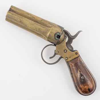 Slaglåsrevolver, svensk, s.k. Aledalare, 1800-talets andra hälft.