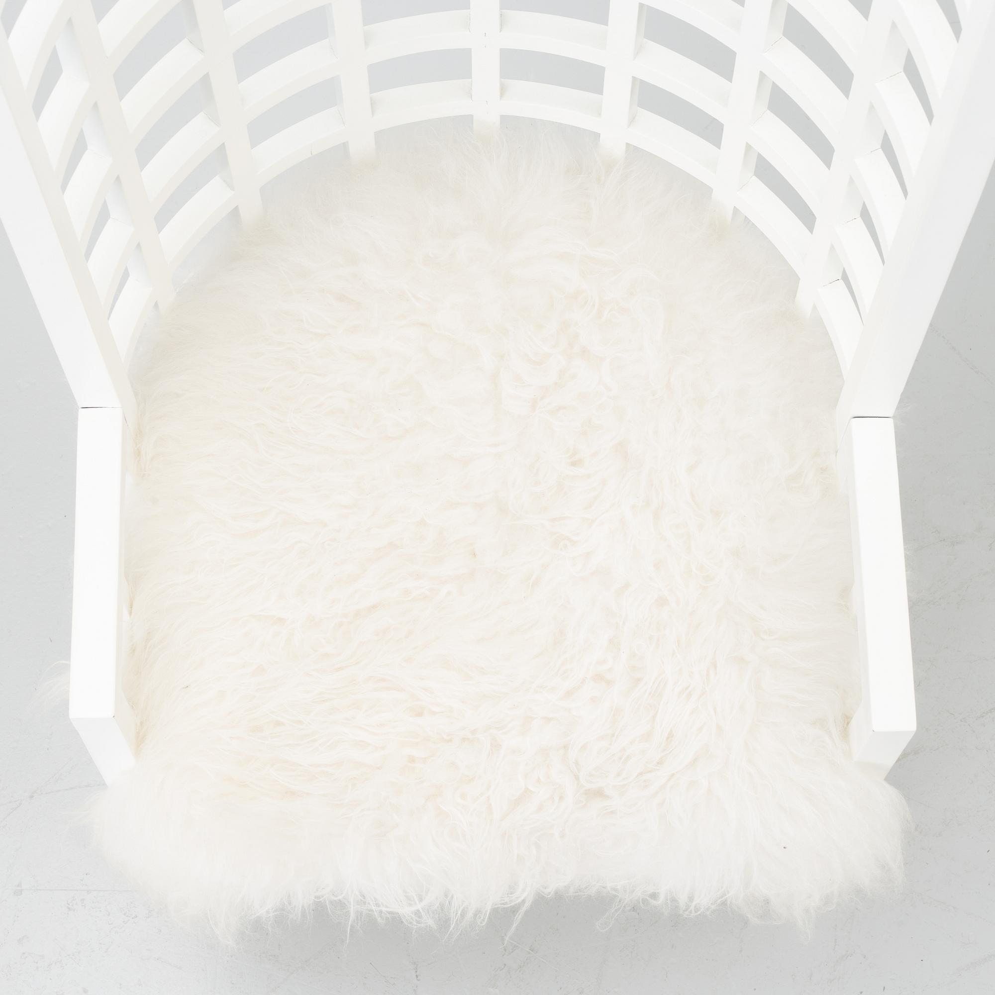 Armchairs, a pair, contemporary.