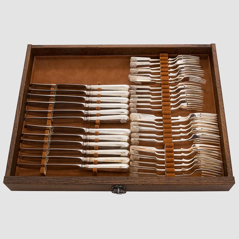 A 93-piece silver cutlery set in fitted wooden box, Kultakeskus, Hämeenlinna, 1985-1989.