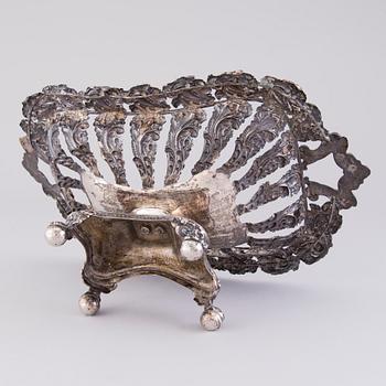 BREAD BASKET, silver, Roland Melin, Helsinki 1852.