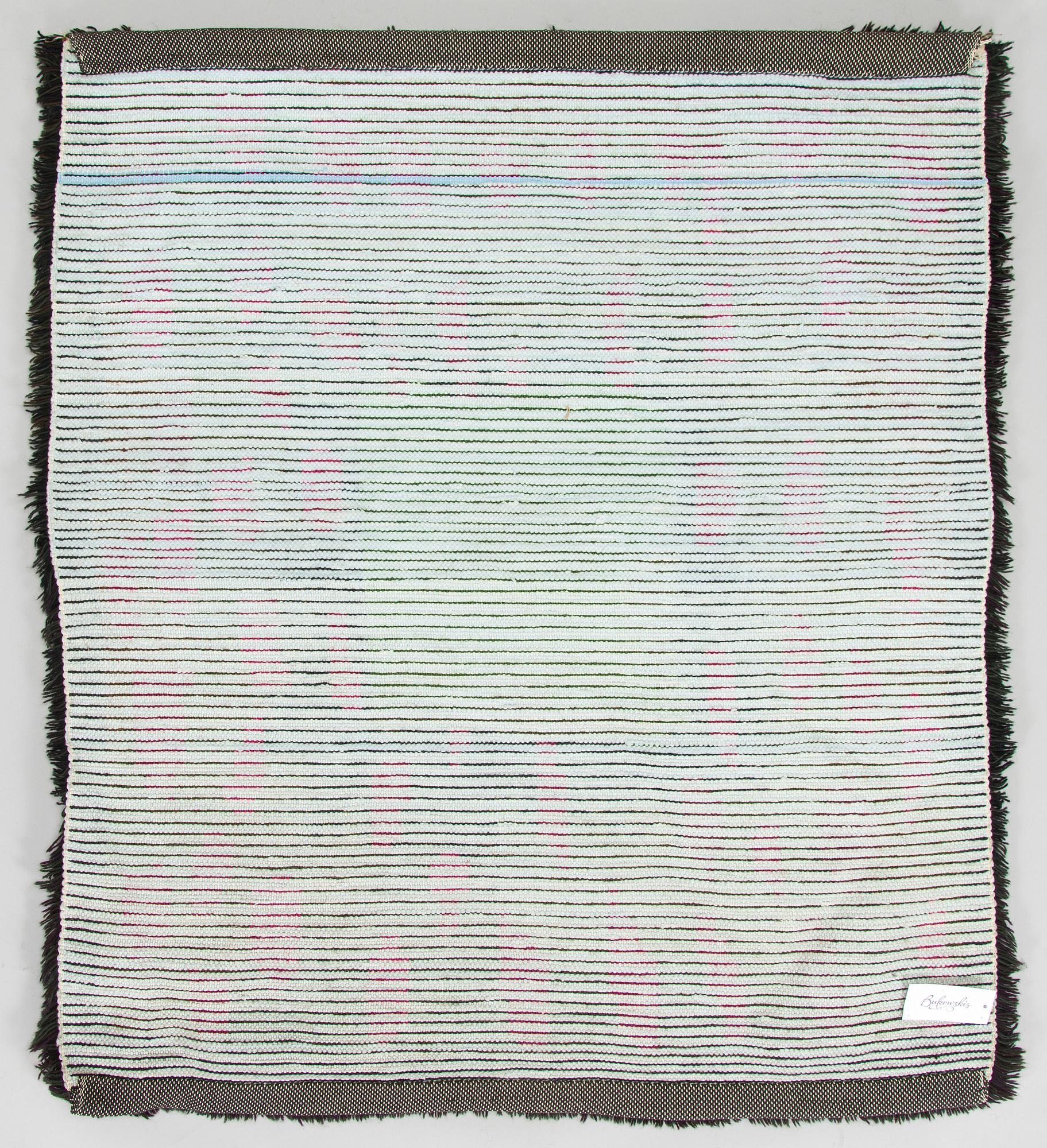 Uhra-Beata Simberg-Ehrström, rya, "Epilobia", Suomi, 1900-luvun toinen puoli, n. 118 x 105 cm.