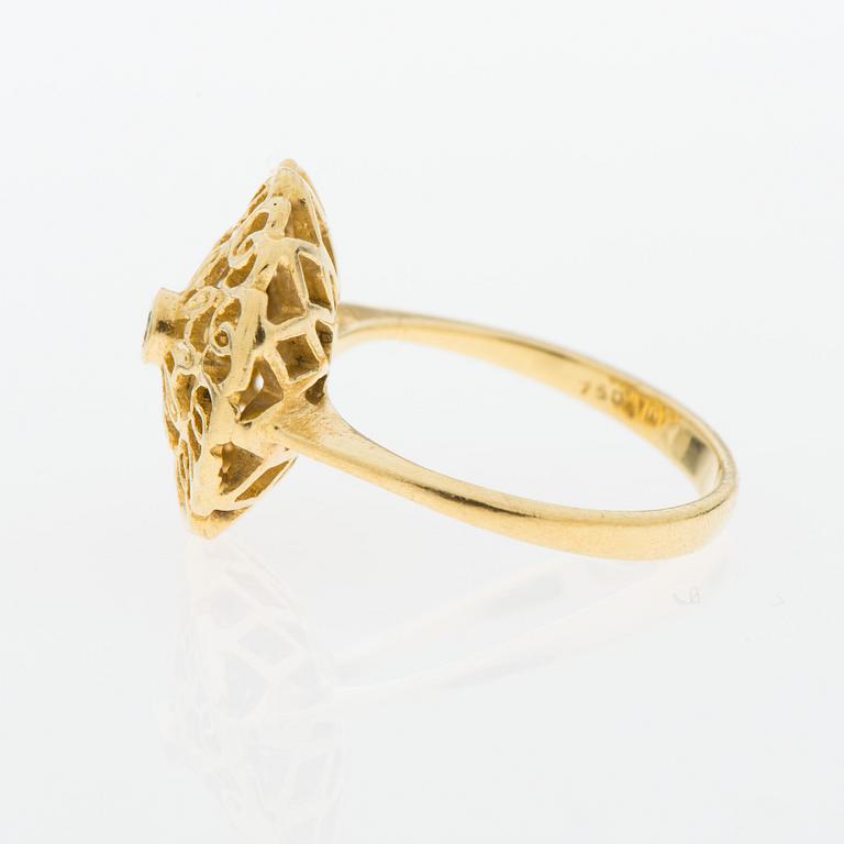 RING, 18K guld, smaragd. Finska importstämplar 1970.