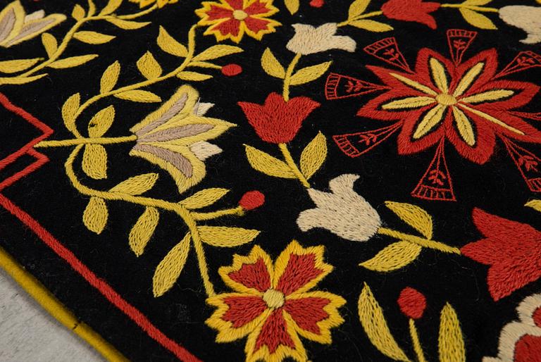 Sled cushion (Sledge cushion) probably Skåne, early 20th century, approx. 95x50 cm.