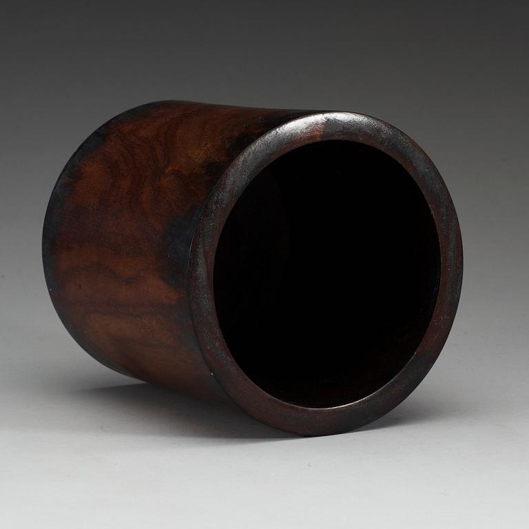 A wooden brushpot /scrollpot, presumably huanghuali, China.