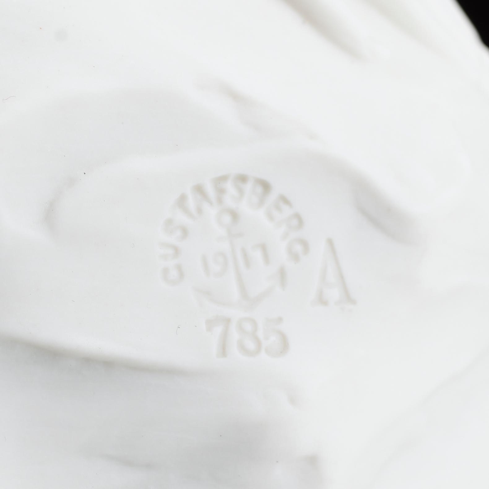 FIGURIN, parian, "Crocus", Alice Nordin, Gustafsberg 19171900-talets början.