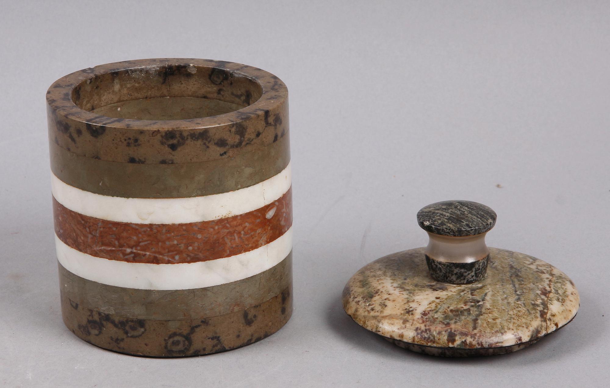TOBAKSBURK, sten, 1800/1900-tal.