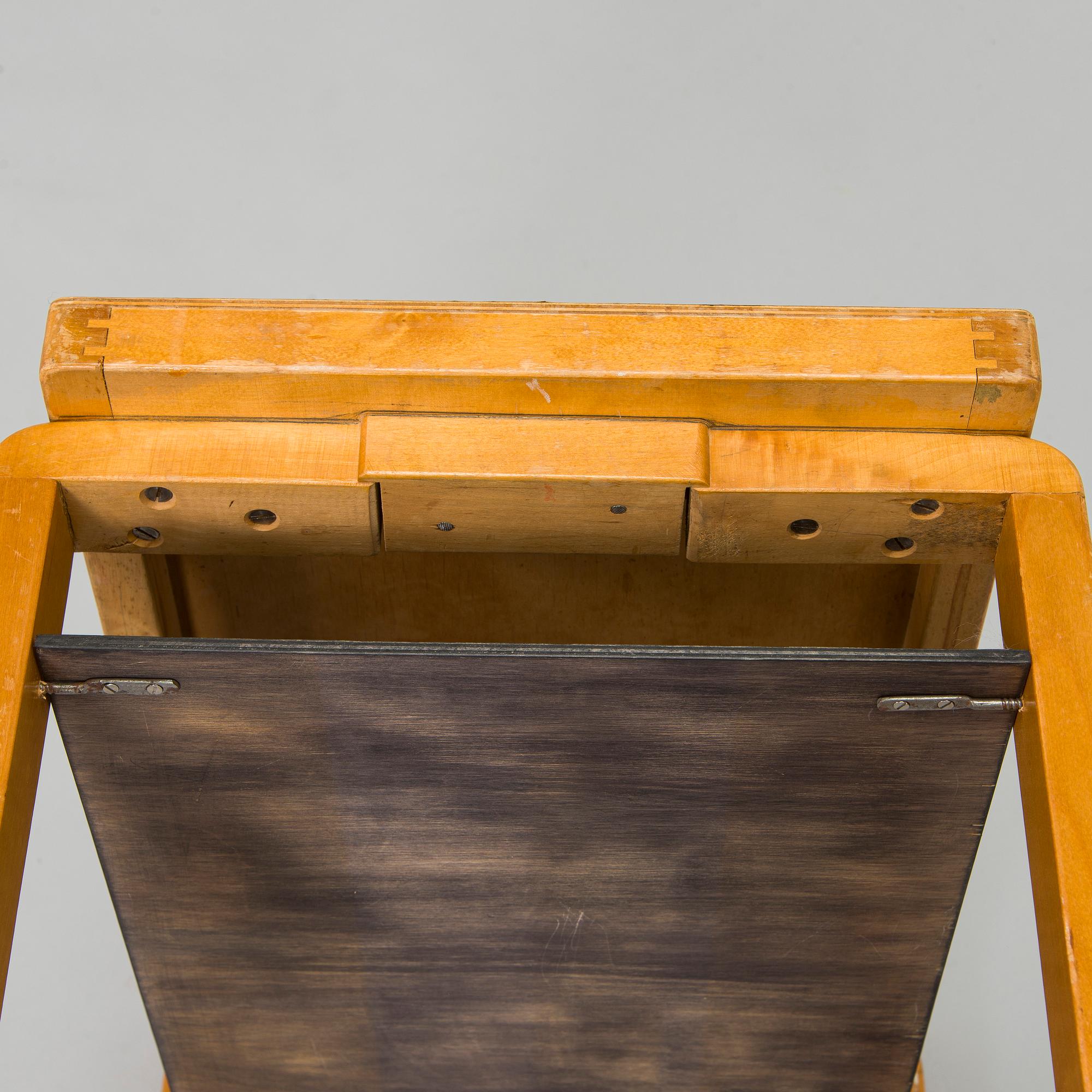 Alvar Aalto, bord, modell 86 för O.Y. Huonekalu- ja Rakennustyötehdas A.B. 1940-tal.