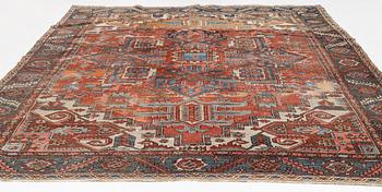 A carpet, antique, Heriz, ca 355 x 281 cm.