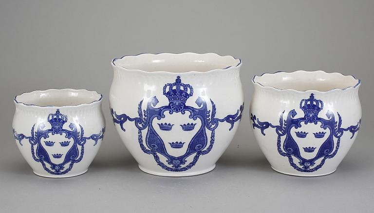 YTTERFODER, 3 stycken, keramik, 1900-talets slut/2000-tal.
