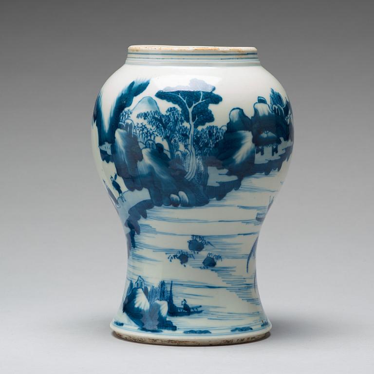 A blue and white vase, Qing dynasty, Kangxi (1662-1722).