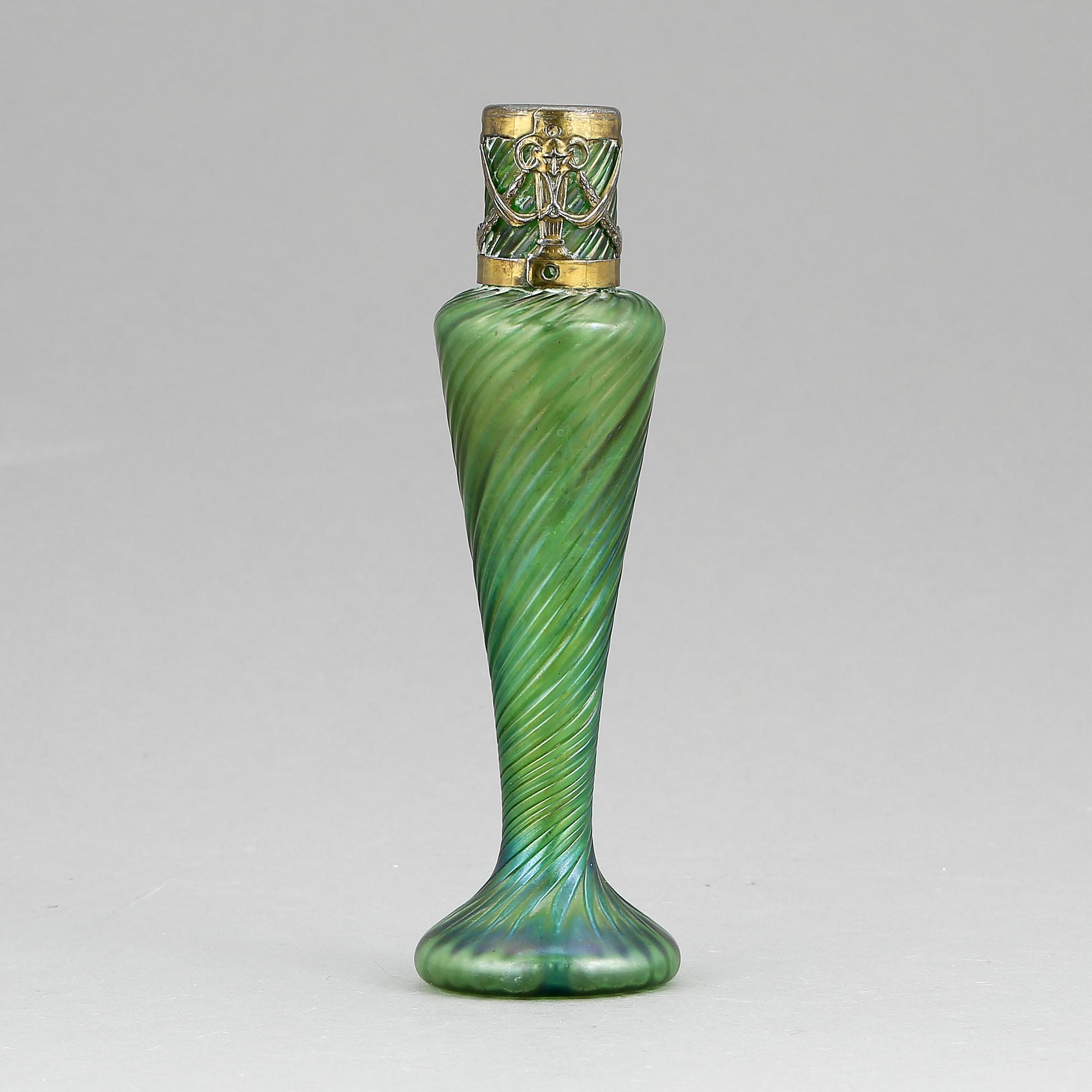 VAS, glas, Lötz-liknande, jugend, tidigt 1900-tal.